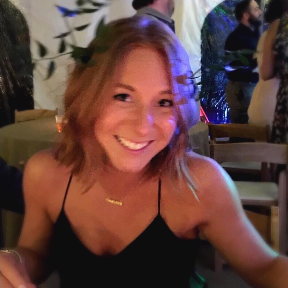 Meet your Posher, Alyson